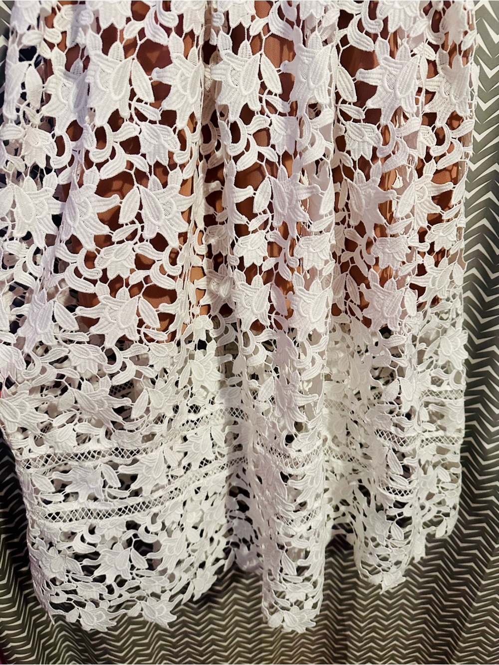 Self Portrait | Azaelea Flared Lace Midi Dress, US2 - Picture 5 of 10
